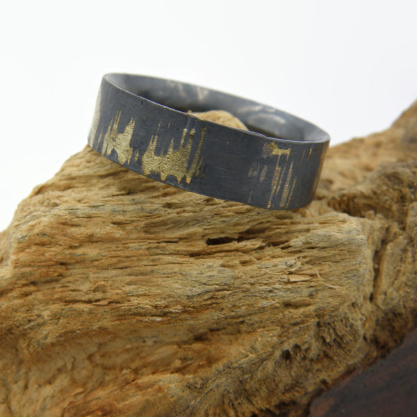 Gold Inlay Bumpy Road Comfort Fit Ring