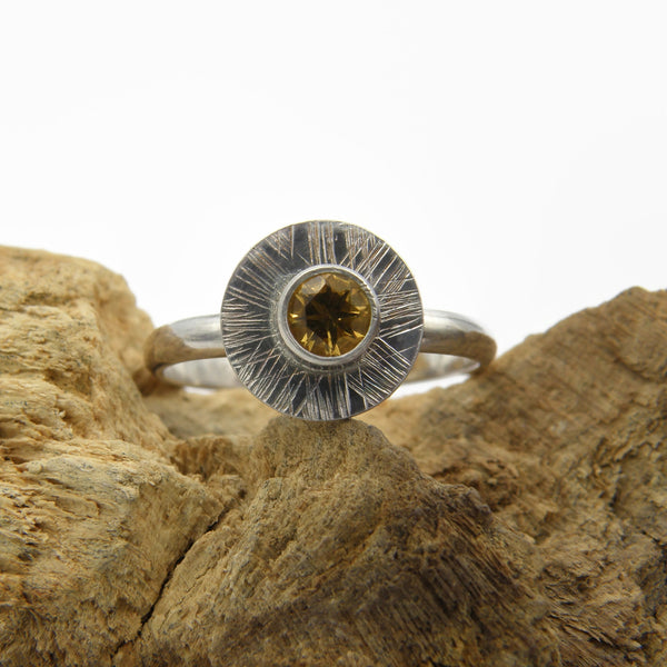 Sunshine ring