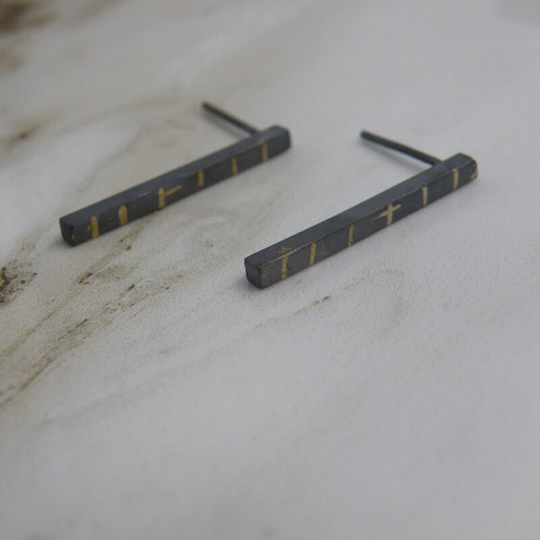 Gold Inlay Fulfillment Bar Earrings