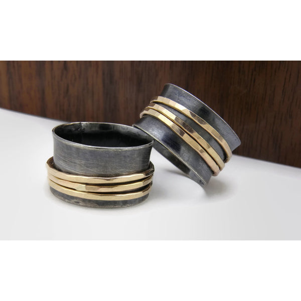 Black and Gold Fill Spinner Ring