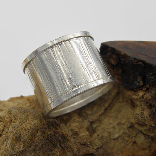 Tree Bark Ring
