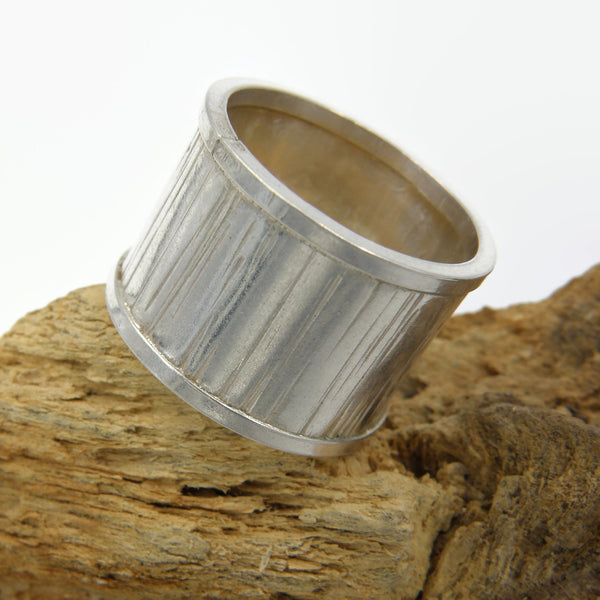 Tree Bark Ring