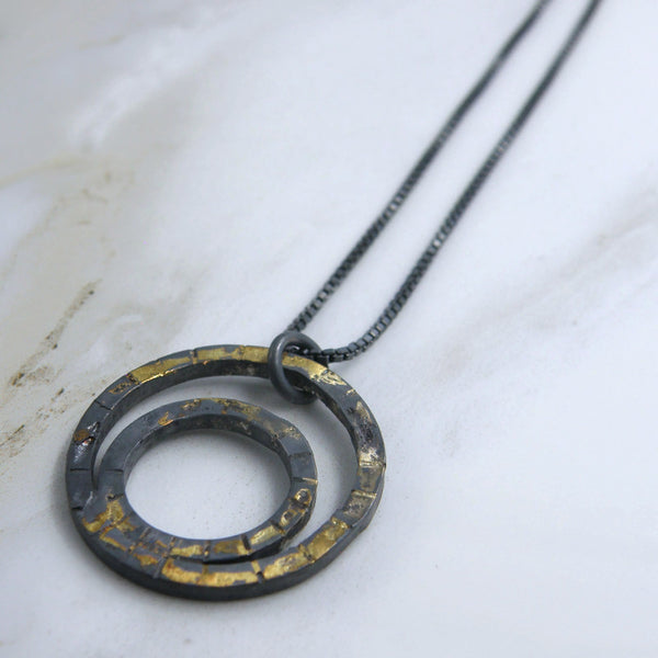 Gold Inlay Double Circle Fulfillment Necklace