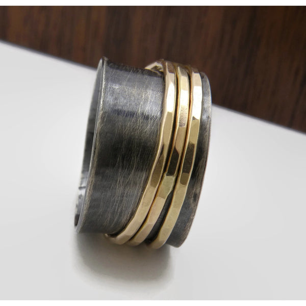 Black and Gold Fill Spinner Ring